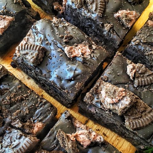 No-Bake Oreo Fudge Bars - Loveandflourbypooja